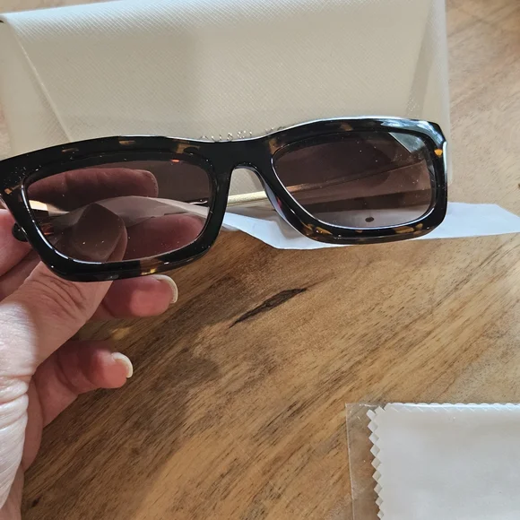 Michael Kors Tortoise Shell Sunglasses - Picture 11 of 11
